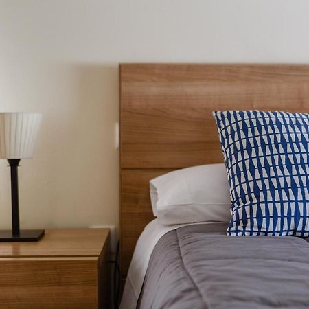 Apartamento Playa Cadiz By Isa Hoteles מראה חיצוני תמונה